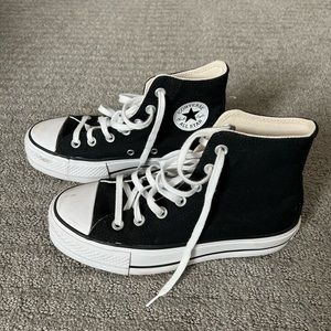 black platform converse